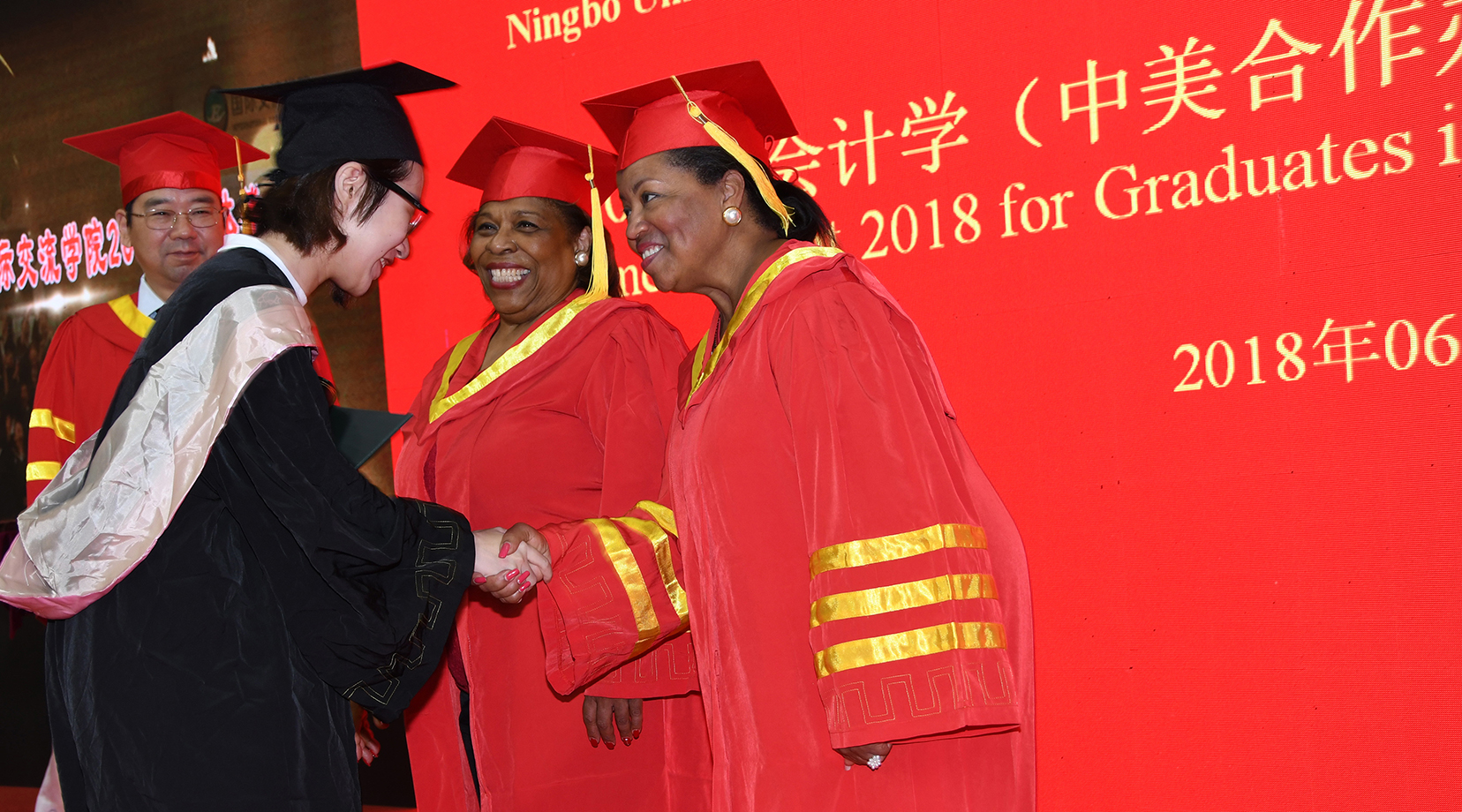 DSU participates in Ningbo Univ. of Technology Commencement