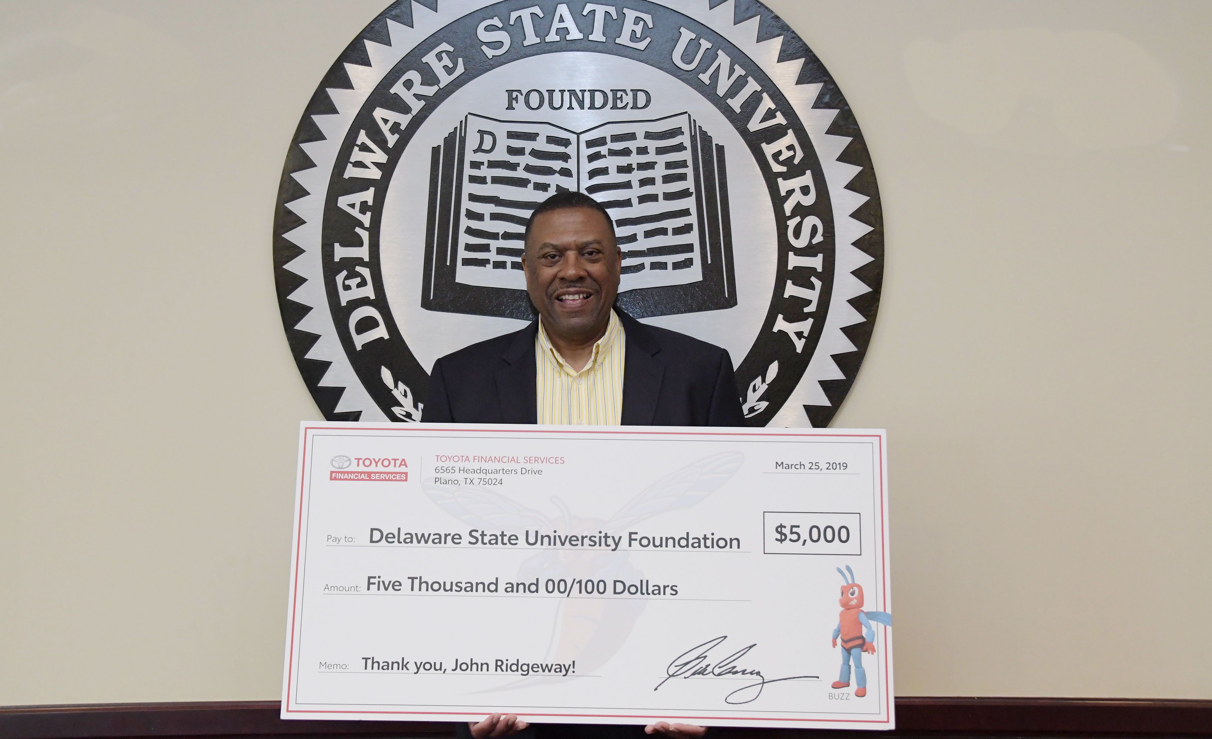 Toyota makes $5,000 donation to Ridgeway Endowed Scholarship