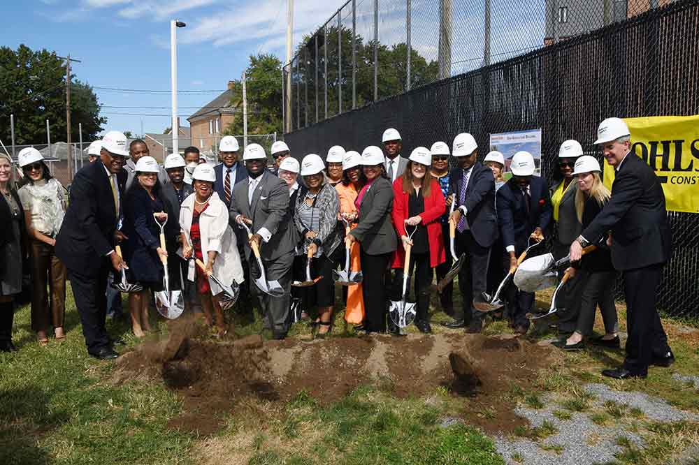 Ag Bldg. groundbreaking, $1M Agilent donation