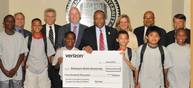 Verizon Presents $400,000 for STEM Ed Program at DSU  