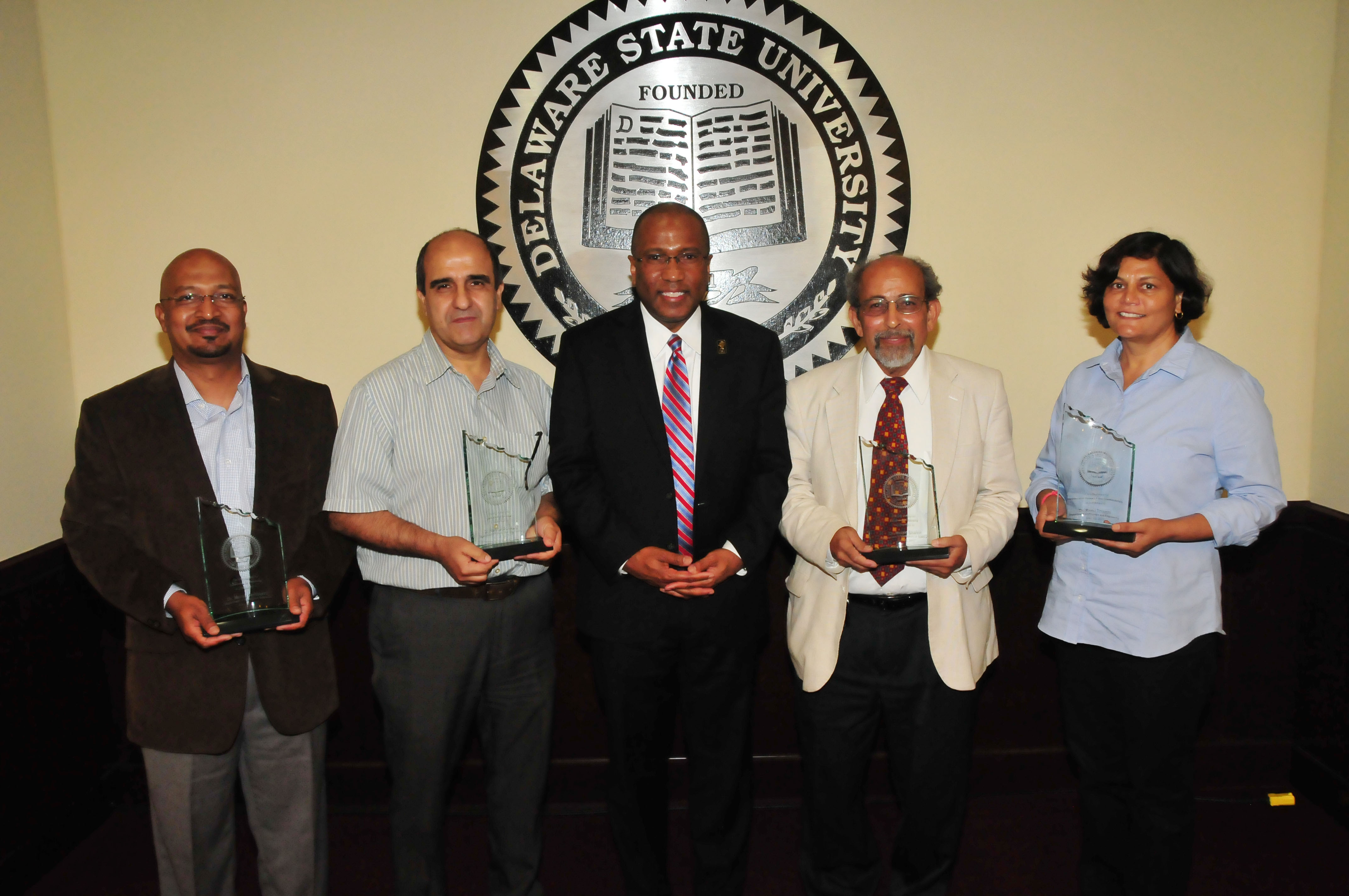 2017 DSU Faculty Excellence Awardees Announced